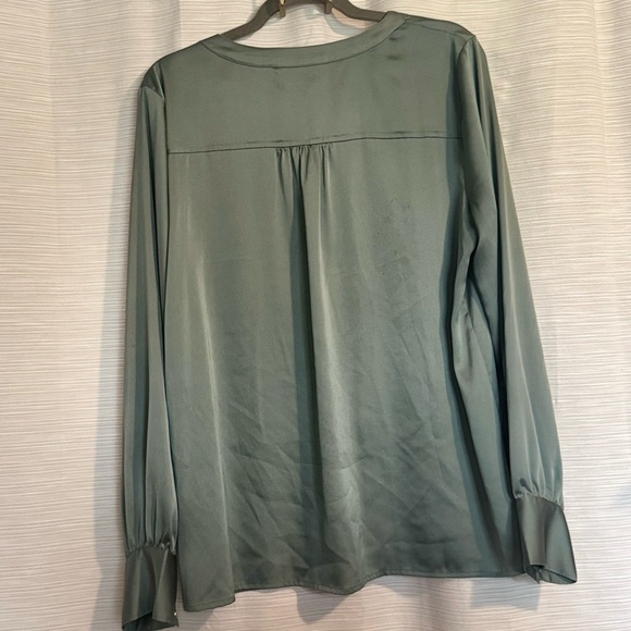 White House Black Market Sage Blouse - Picture 3 of 3